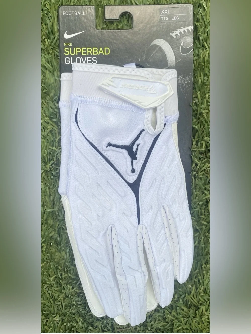 Nike Air Jordan Superbad White/Black NFL P.E Football Gloves Magnigrip Size XXL